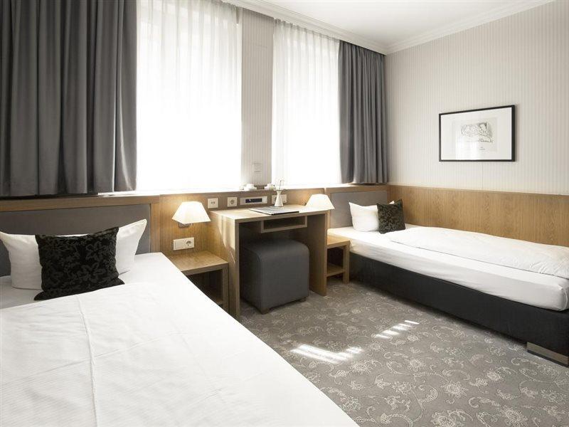 Townhouse Hotel Frankfurt am Main Ngoại thất bức ảnh