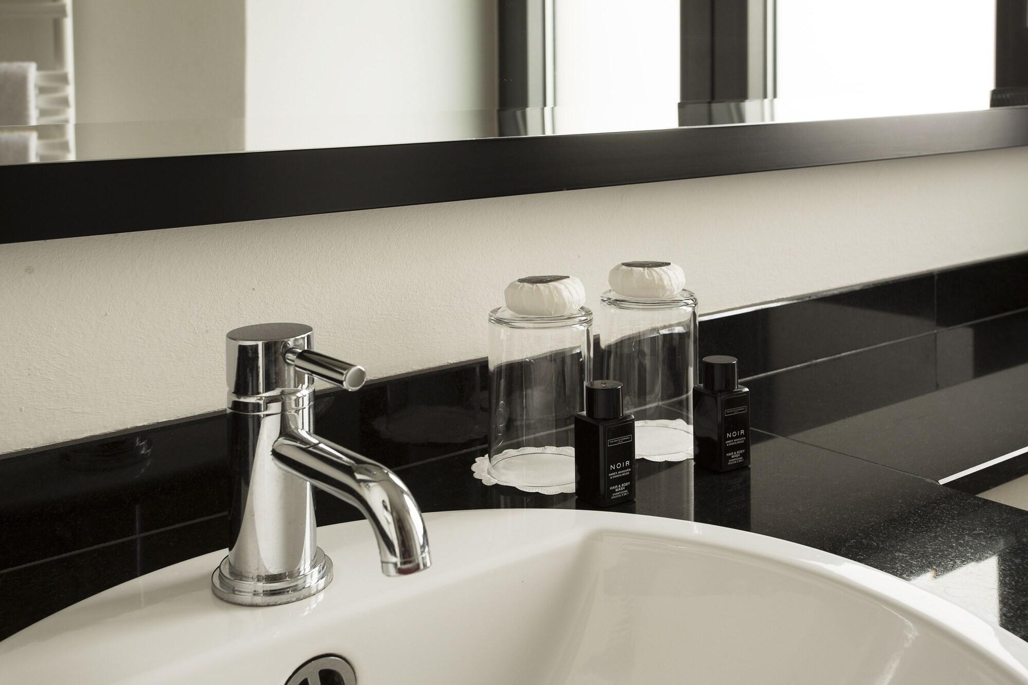 Townhouse Hotel Frankfurt am Main Ngoại thất bức ảnh