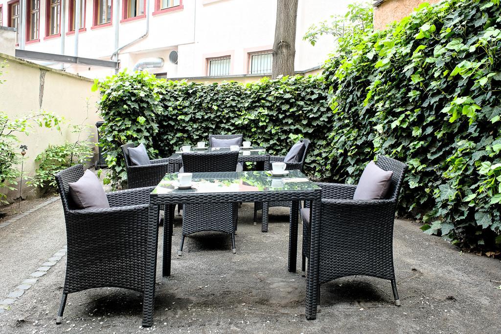 Townhouse Hotel Frankfurt am Main Ngoại thất bức ảnh