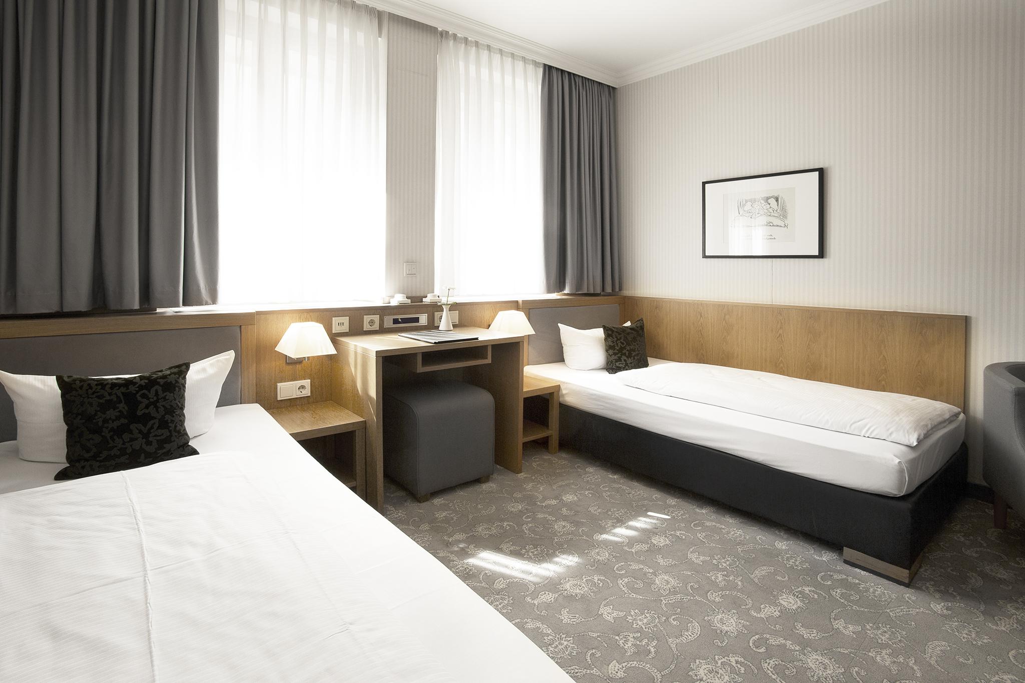 Townhouse Hotel Frankfurt am Main Ngoại thất bức ảnh