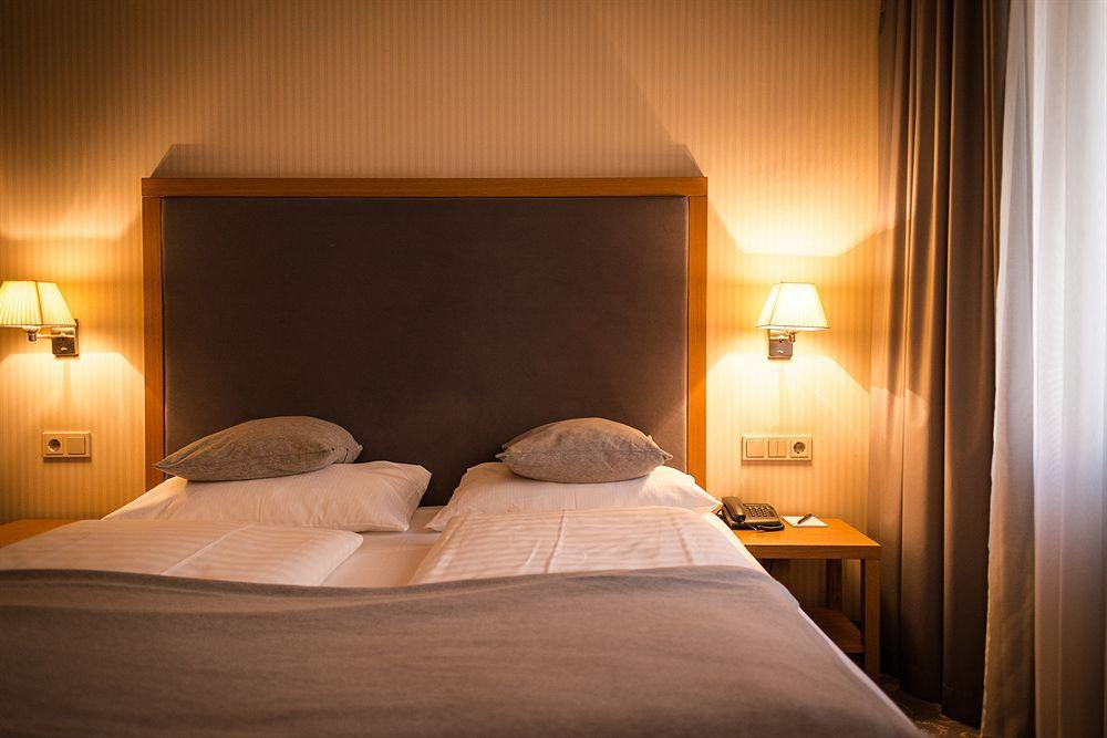 Townhouse Hotel Frankfurt am Main Ngoại thất bức ảnh